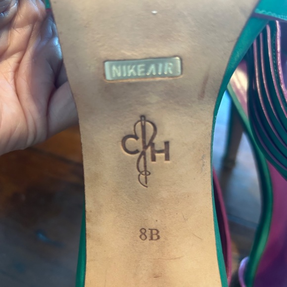 Cole Haan Vivian Twist designer heels - Picture 4 of 5